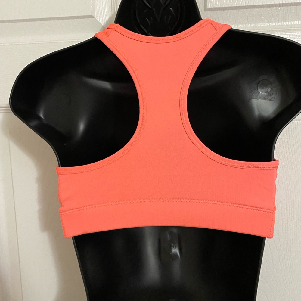 Nike Sports Bra - Picture 4 of 4